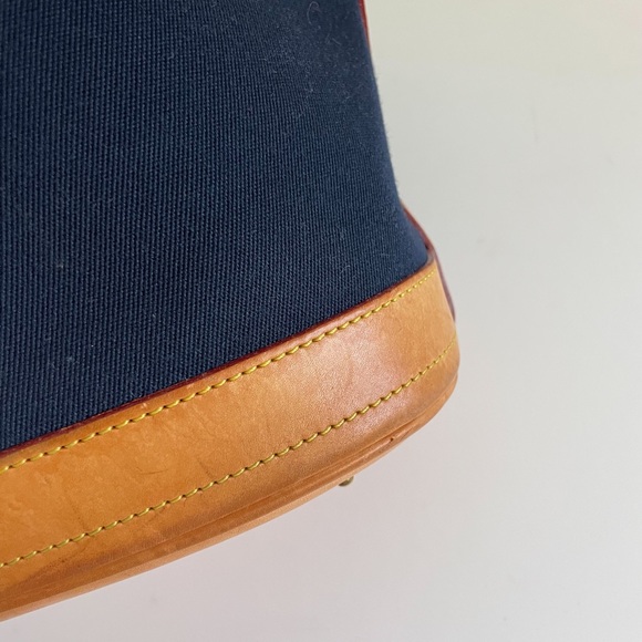 Dooney & Bourke nylon and leather purse navy - Picture 4 of 15